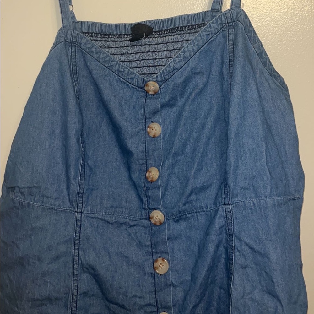 Jean Torrid Tank shirt